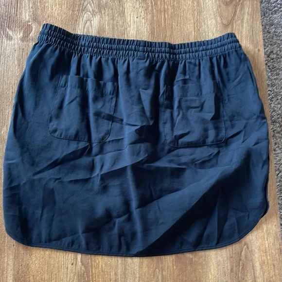 Calvin Klein casual skirt - Picture 4 of 8